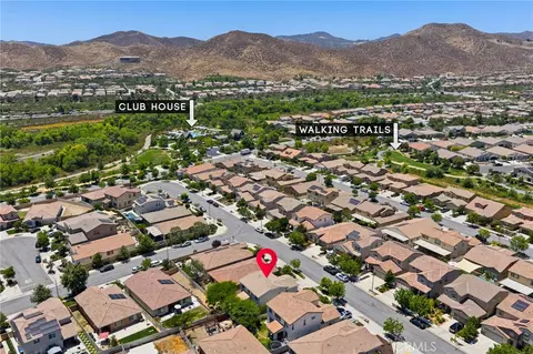 View/Area - 30154 Old Mill Rd, Menifee, CA 92584 photo 7 of 9