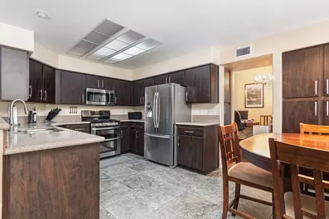 Kitchen - 42939 Cala Rosso, Temecula, CA 92592 photo 2 of 3