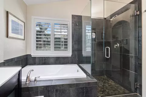 Bath - 42939 Cala Rosso, Temecula, CA 92592 photo 5 of 5