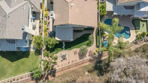 View/Area - 42939 Cala Rosso, Temecula, CA 92592 photo 2 of 4