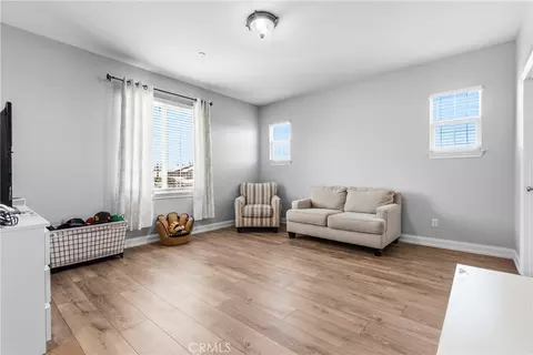 Living - 34502 Serdonis St, Temecula, CA 92592 photo 4 of 4