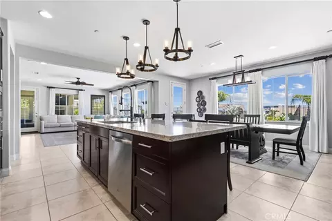 Kitchen - 34502 Serdonis St, Temecula, CA 92592 photo 2 of 5