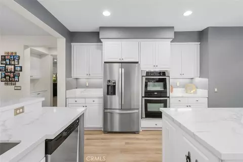 Kitchen - 31956 Bitterroot Ct, Temecula, CA 92592 photo 6 of 6