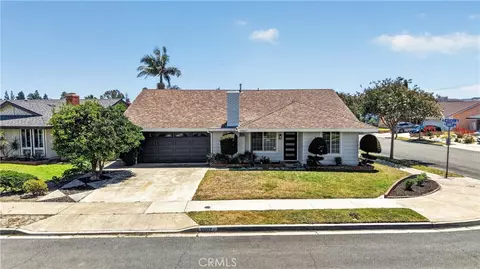 10807 Mitchell, Stanton, CA 90680