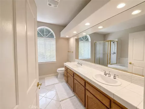 Bath - 1506 Crestview Rd, Redlands, CA 92374 photo 3 of 5
