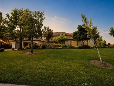 Exterior - 1506 Crestview Rd, Redlands, CA 92374 photo 3 of 11