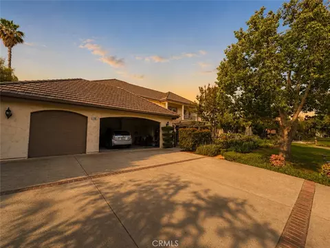 Exterior - 1506 Crestview Rd, Redlands, CA 92374 photo 2 of 11