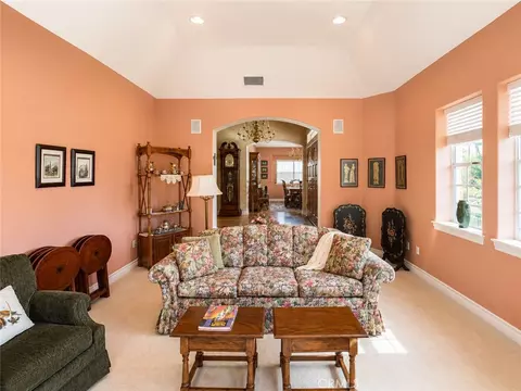 Living - 1506 Crestview Rd, Redlands, CA 92374 photo 2 of 3