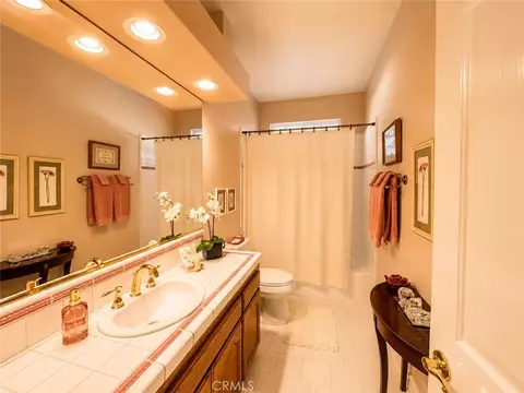 Bath - 1506 Crestview Rd, Redlands, CA 92374 photo 5 of 5