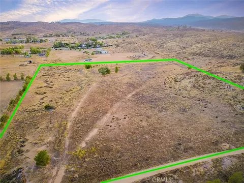 39660 San Ignacio Rd, Hemet, CA 92544