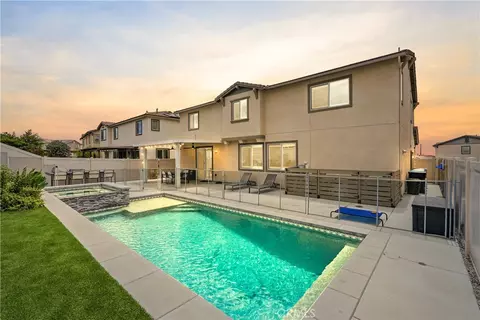34381 Yellow Sage Ct, Murrieta, CA 92563