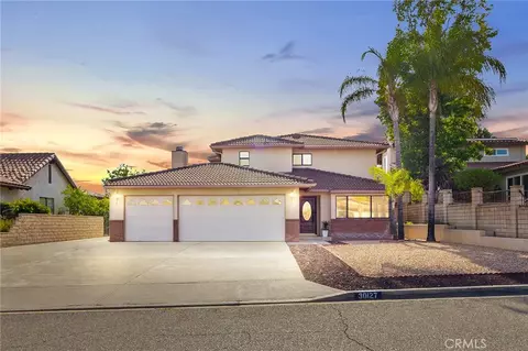 30127 White Wake, Canyon Lake, CA 92587