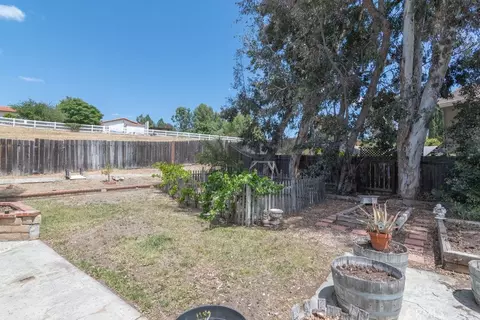 Exterior - 41760 Bargil Ct, Temecula, CA 92591 photo 4 of 11