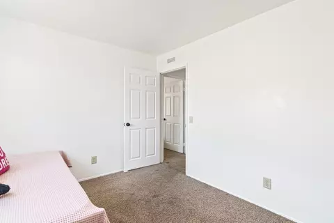 Bedroom - 41760 Bargil Ct, Temecula, CA 92591 photo 2 of 7