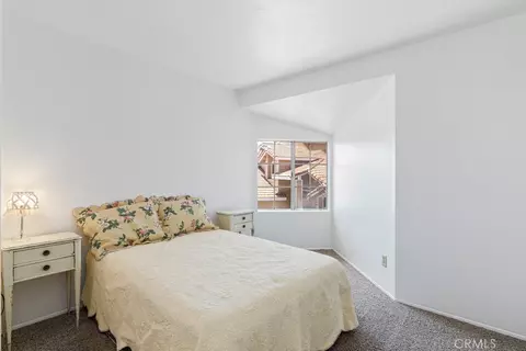 Bedroom - 41760 Bargil Ct, Temecula, CA 92591 photo 4 of 7