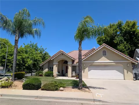 639 Royal Arch Ct, Merced, CA 95340