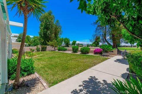 Exterior - 1348 Pepper Tree, Hemet, CA 92545 photo 4 of 4