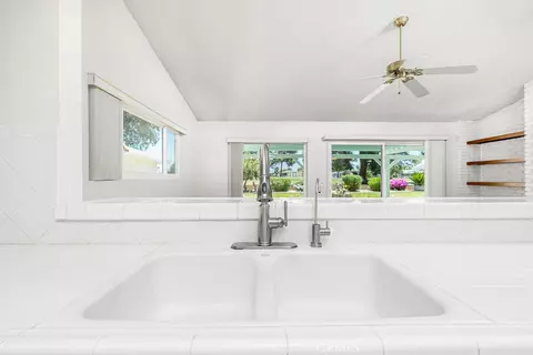 Kitchen - 1348 Pepper Tree, Hemet, CA 92545 photo 3 of 3
