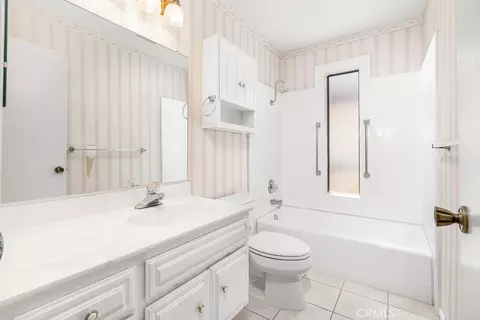 Bath - 1348 Pepper Tree, Hemet, CA 92545 photo 1 of 2