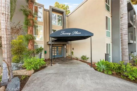 4860 Rolando Ct, San Diego, CA 92115