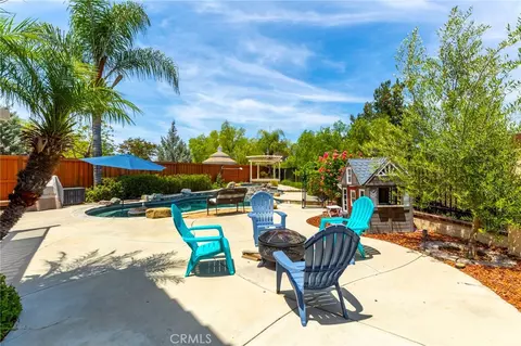 Exterior - 41762 Humber Dr, Temecula, CA 92591 photo 6 of 10