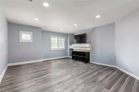 Living - 41762 Humber Dr, Temecula, CA 92591 photo 2 of 2
