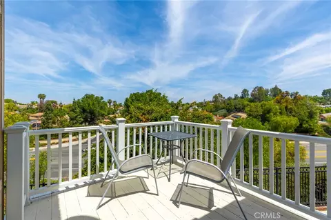 Exterior - 41762 Humber Dr, Temecula, CA 92591 photo 5 of 11
