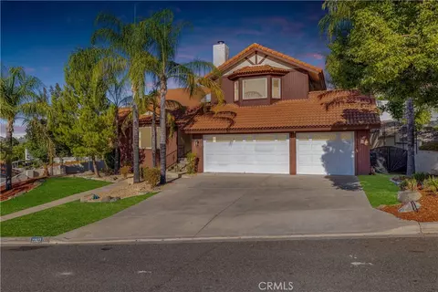 22627 Calcutta, Canyon Lake, CA 92587