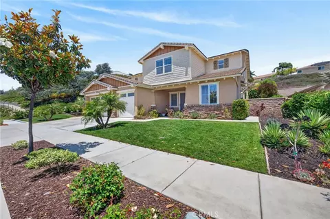 Exterior - 33320 Kilroy Rd, Temecula, CA 92592 photo 2 of 7