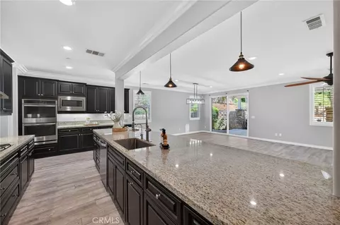 Kitchen - 33320 Kilroy Rd, Temecula, CA 92592 photo 1 of 6