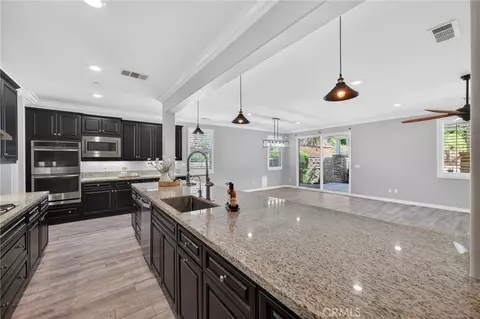 Kitchen - 33320 Kilroy Rd, Temecula, CA 92592 photo 6 of 6