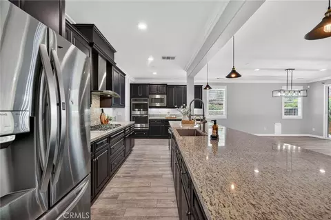 Entry Way - 33320 Kilroy Rd, Temecula, CA 92592 photo 4 of 11