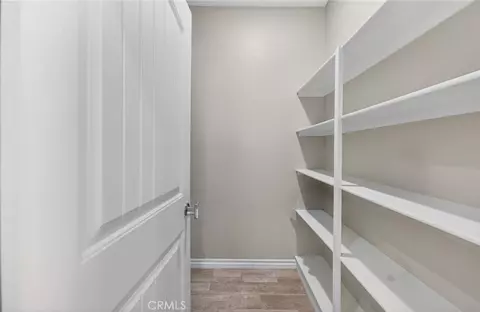 Entry Way - 33320 Kilroy Rd, Temecula, CA 92592 photo 10 of 11