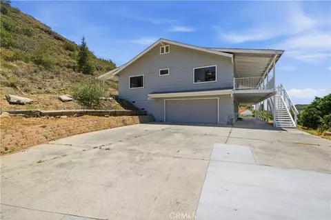 Other - 44196 La Cruz Rd, Temecula, CA 92590 photo 8 of 12