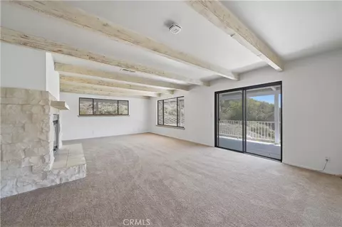 Living - 44196 La Cruz Rd, Temecula, CA 92590 photo 6 of 14