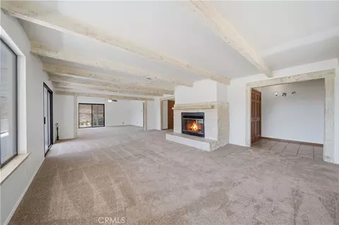 Living - 44196 La Cruz Rd, Temecula, CA 92590 photo 3 of 14