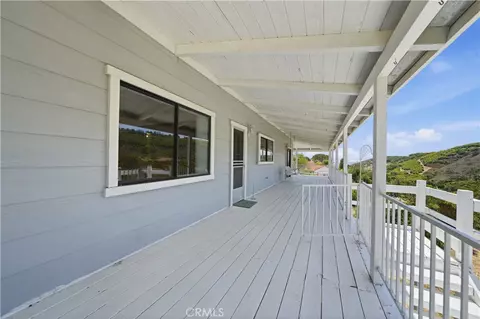 Exterior - 44196 La Cruz Rd, Temecula, CA 92590 photo 9 of 12