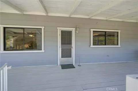 Exterior - 44196 La Cruz Rd, Temecula, CA 92590 photo 11 of 12