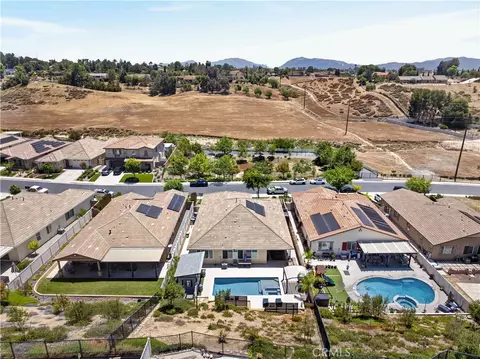 View/Area - 30478 Mulberry Ct, Temecula, CA 92591 photo 6 of 7