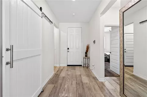 Entry Way - 30478 Mulberry Ct, Temecula, CA 92591 photo 6 of 6