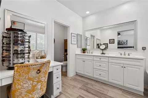 Bath - 30478 Mulberry Ct, Temecula, CA 92591 photo 2 of 5