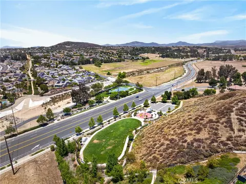 View/Area - 30478 Mulberry Ct, Temecula, CA 92591 photo 7 of 7