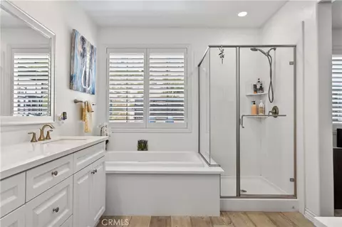 Bath - 30478 Mulberry Ct, Temecula, CA 92591 photo 3 of 5