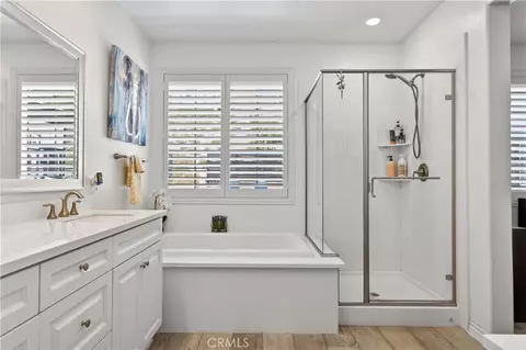 Bath - 30478 Mulberry Ct, Temecula, CA 92591 photo 3 of 5