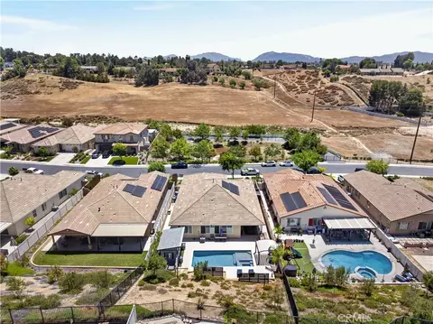 View/Area - 30478 Mulberry Ct, Temecula, CA 92591 photo 6 of 7
