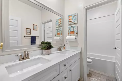 Bath - 30478 Mulberry Ct, Temecula, CA 92591 photo 5 of 5