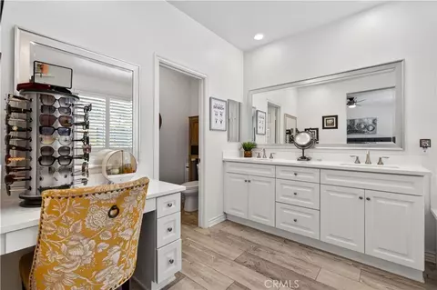 Bath - 30478 Mulberry Ct, Temecula, CA 92591 photo 2 of 5