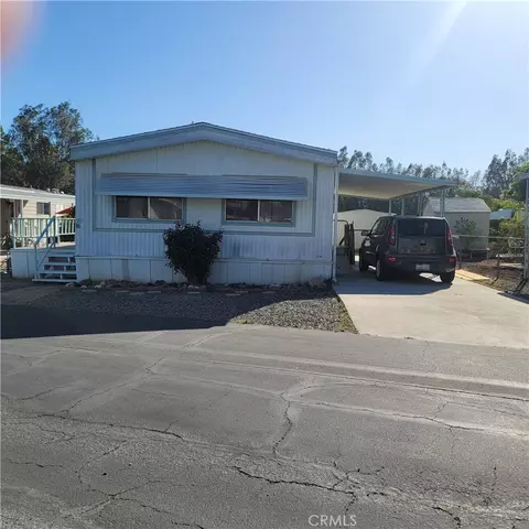 21601 Canyon Dr #16, Wildomar, CA 92595