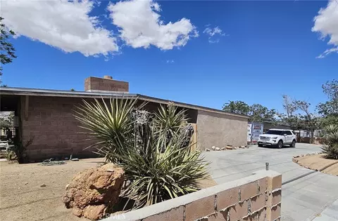57492 Onaga, Yucca Valley, CA 92284