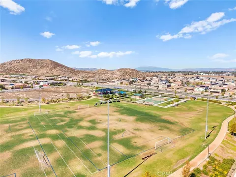 View/Area - 26545 Dash Dr, Menifee, CA 92585 photo 5 of 7